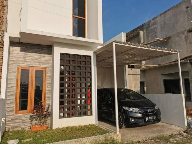 Ambarukmo Green Hill / Ma 8 Jogjacarta Exterior foto
