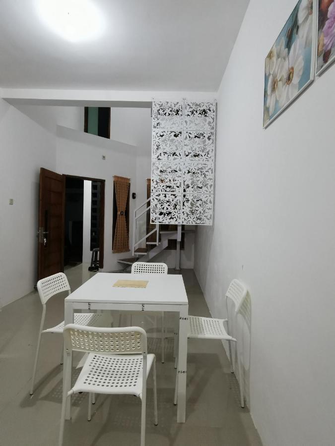 Ambarukmo Green Hill / Ma 8 Jogjacarta Exterior foto